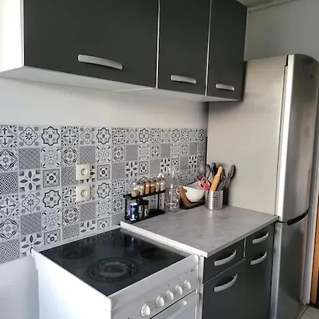 Le Clos Des Lilas - Sur Seine Apartment *